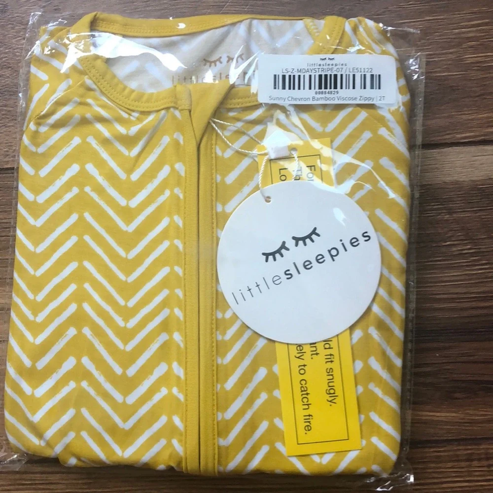 NWT Little Sleepies Zippy Romper - Picture 1 of 3